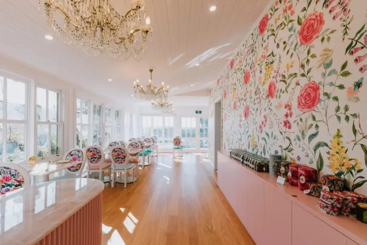 Nadia Azariyeva collaboration with Brookfield House Camden